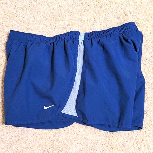 Nike DRI-FIT Running Shorts with Track Wings- Women's XL - Picture 4 of 6
